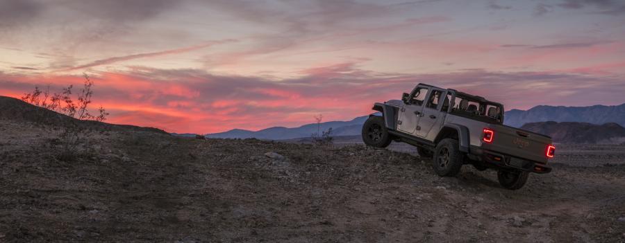  Jeep Gladiator Mojave (JT) 2020 года  (NA) (фото 43 из 58)
